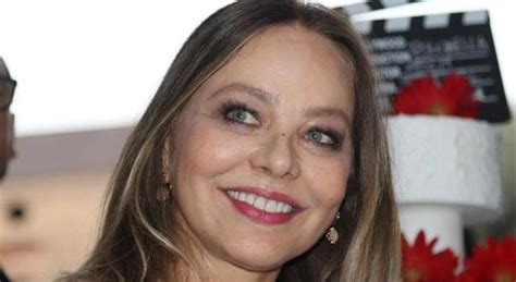 ornella muti nuda|Ornella Muti senza veli a 65 anni: il fisico perfetto nella foto sexy ...